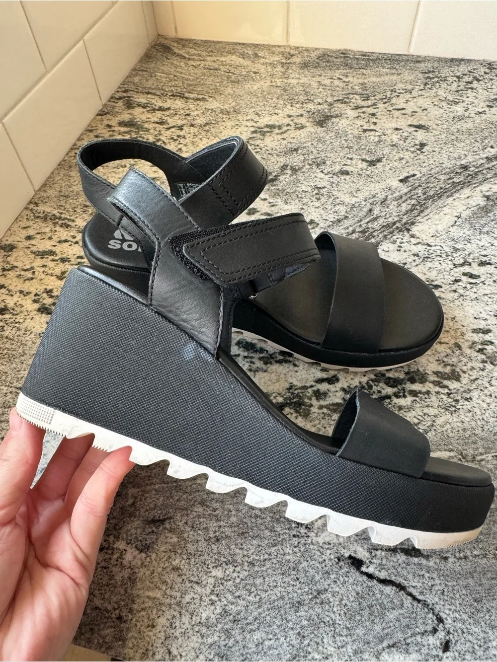 Sorel cameron wedge